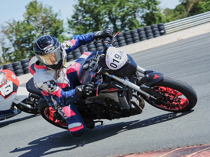 presentation 4x3-7638